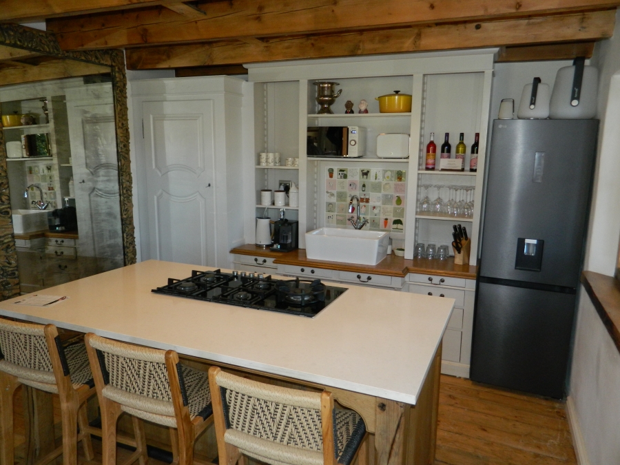 To Let 1 Bedroom Property for Rent in Franschhoek Western Cape